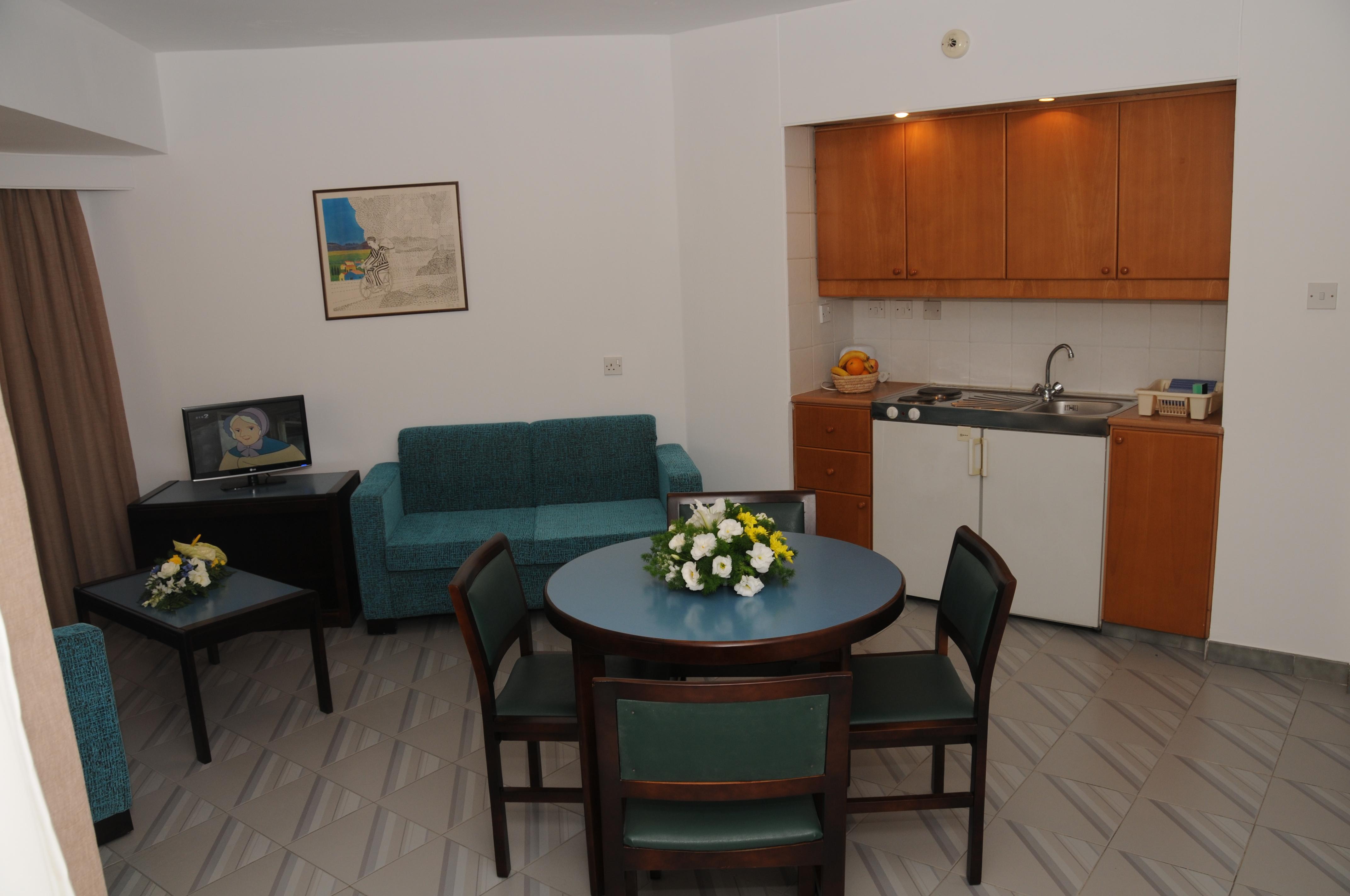 Atrium Zenon Aparthotel Larnaca