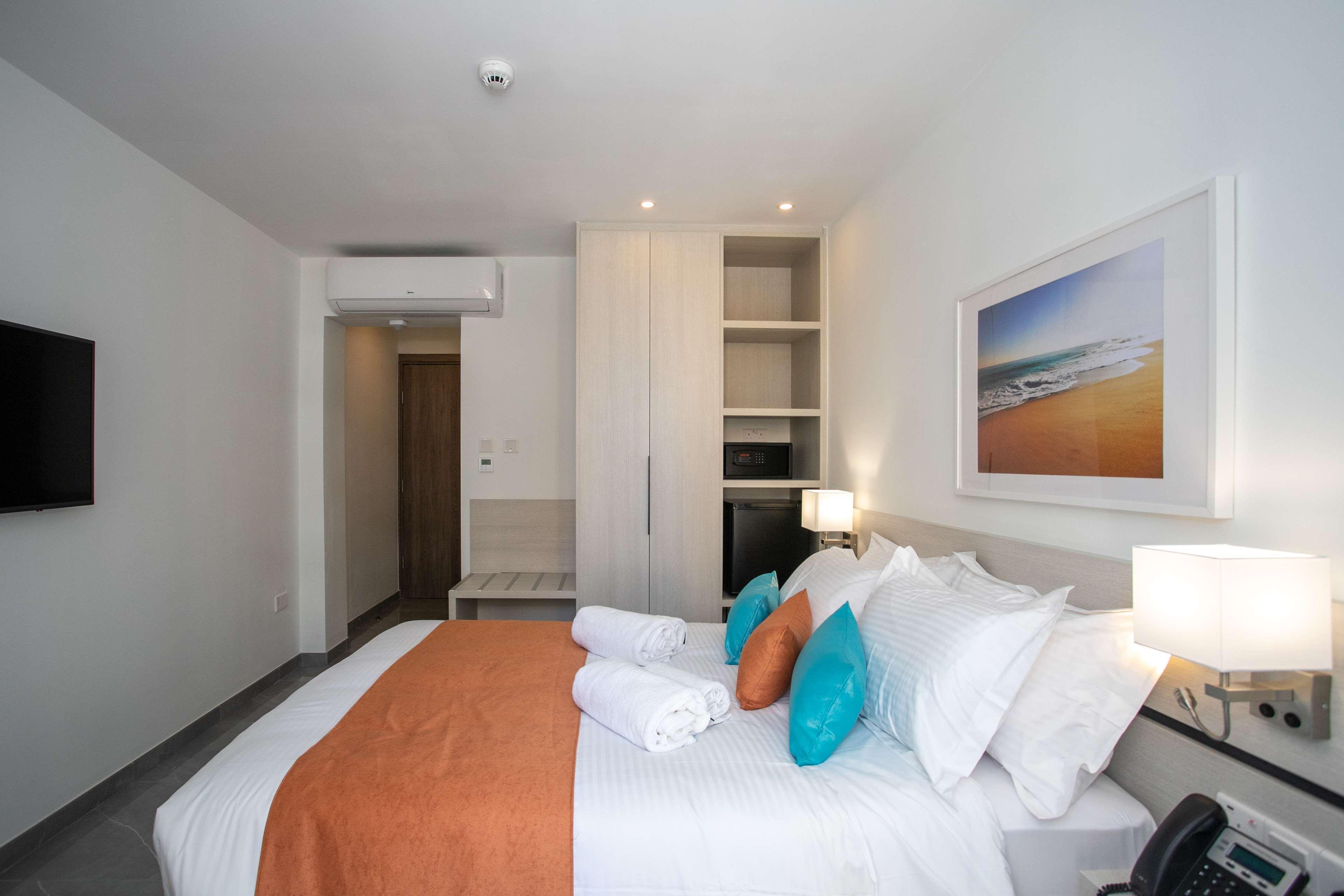 Western Larco 4* Larnaca