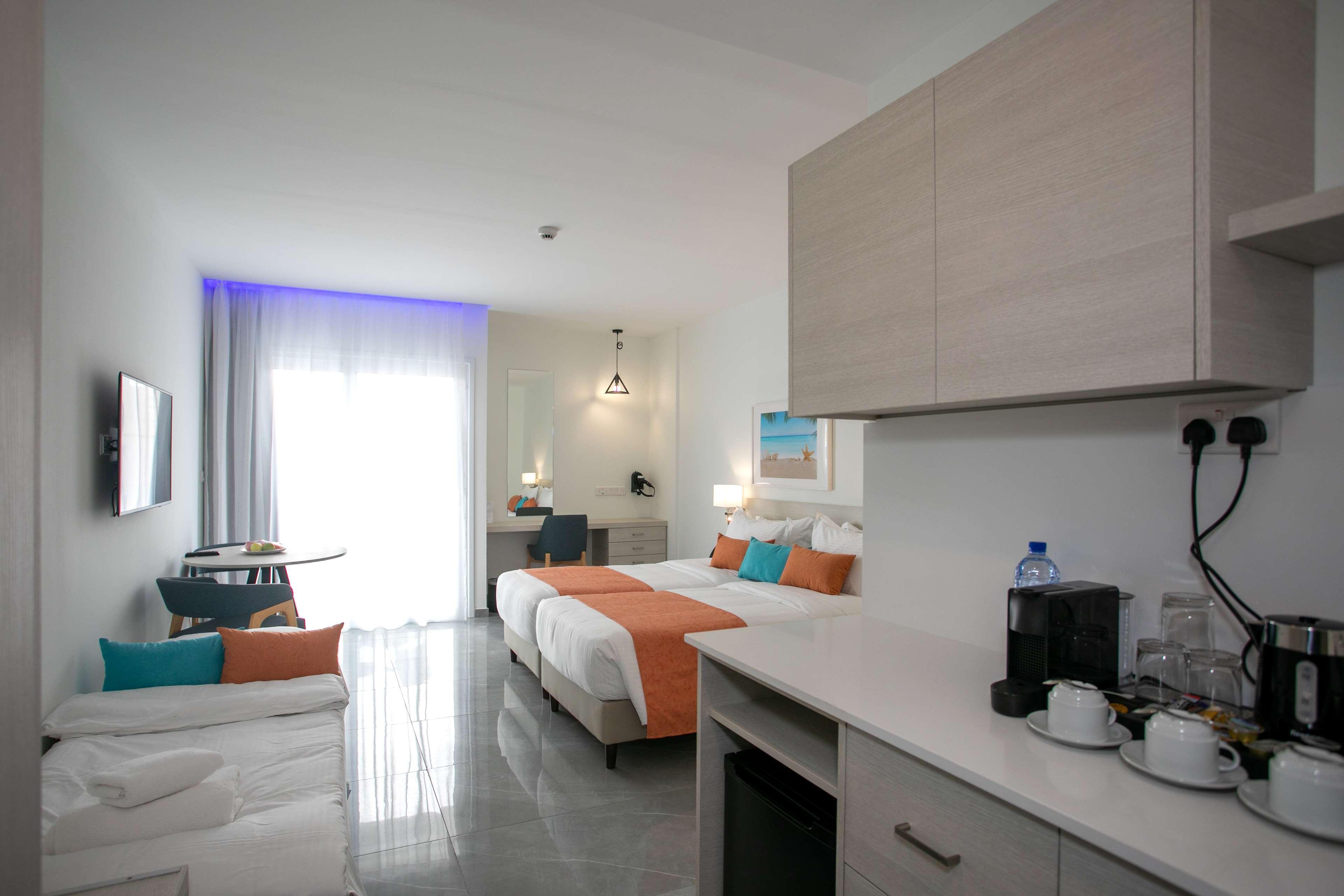 Western Larco Larnaca
