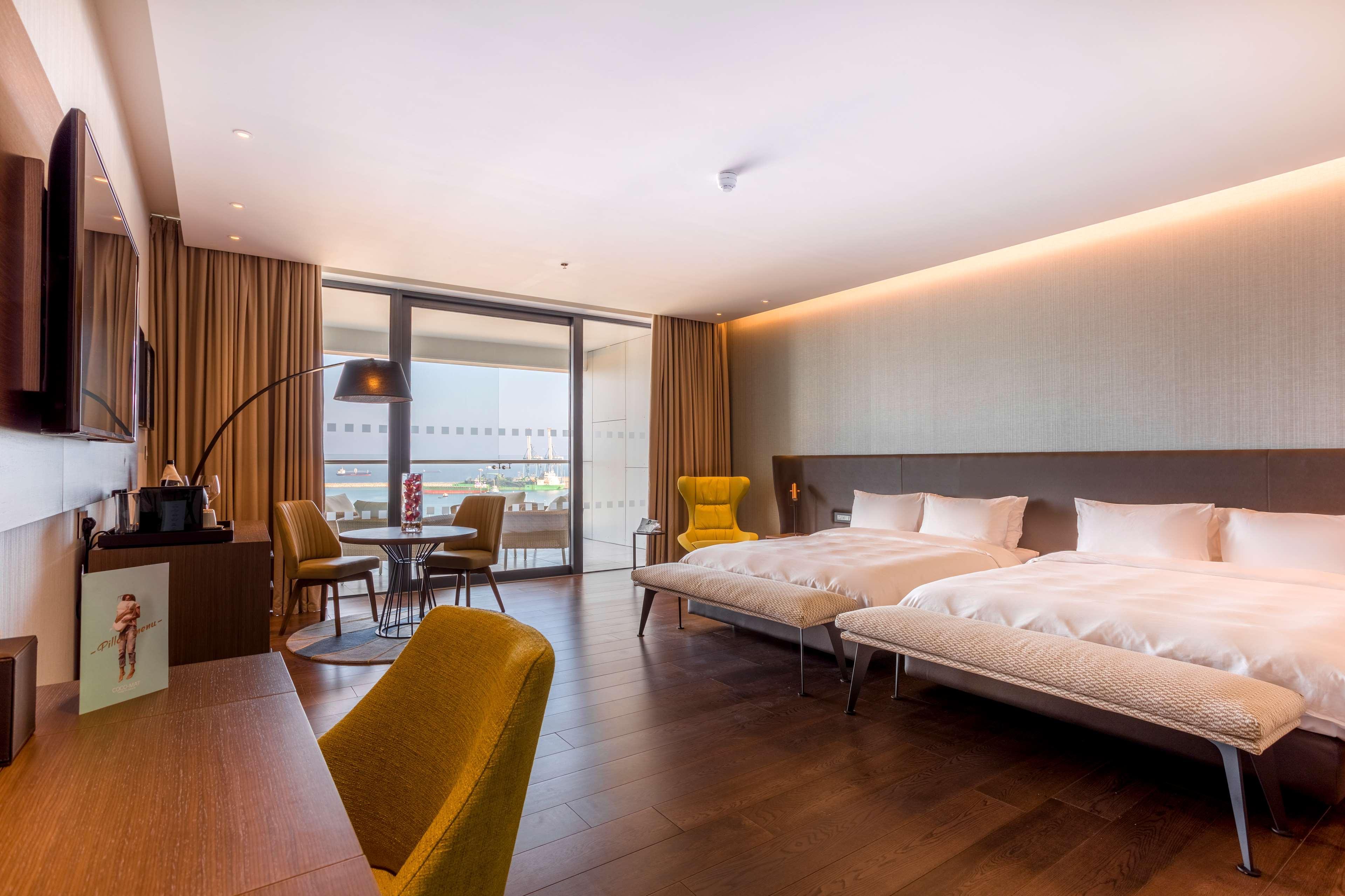 Radisson Blu Hotel, Larnaca