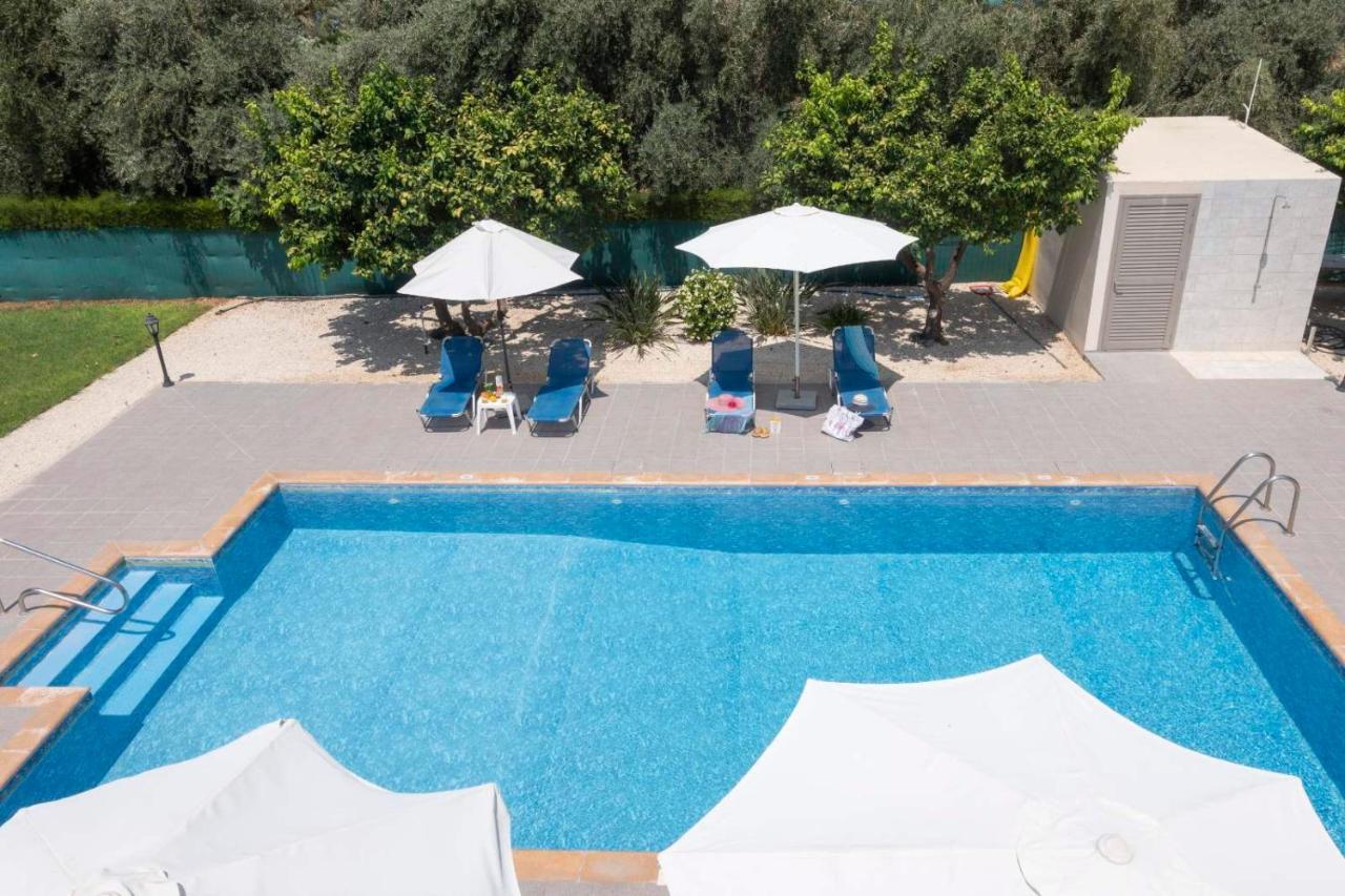 Rafaella Villa- Pvt Pool-near Sea/beach *