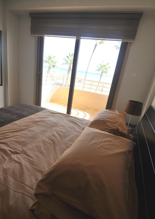 Ithaki Phinikoudes No. 201 Apartment