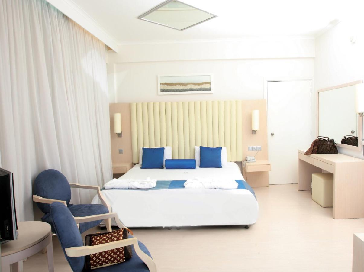 Vrissiana Boutique 4*