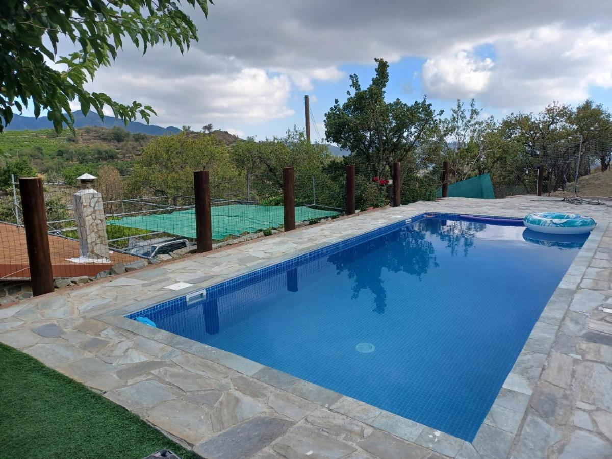Agrompelo House Holiday home
