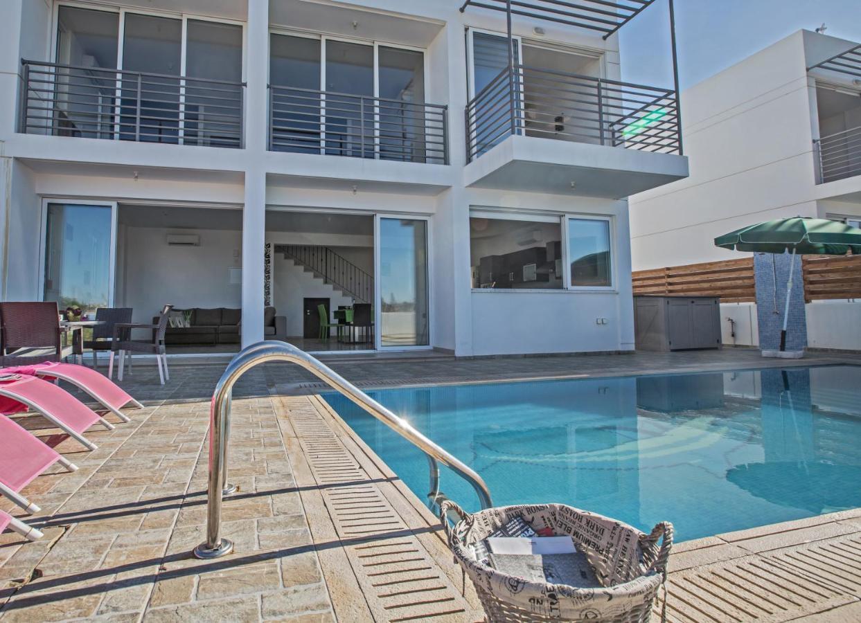 Pearl Villa *