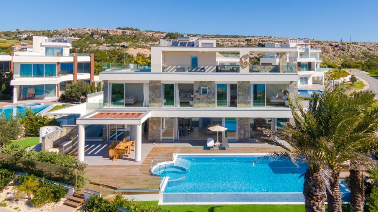 Villa Palace Of Mediterranean Beachfront *