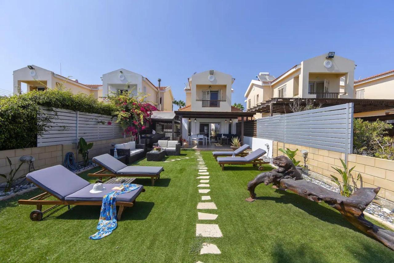 Villa Beachfront Carpe Diem Kiti