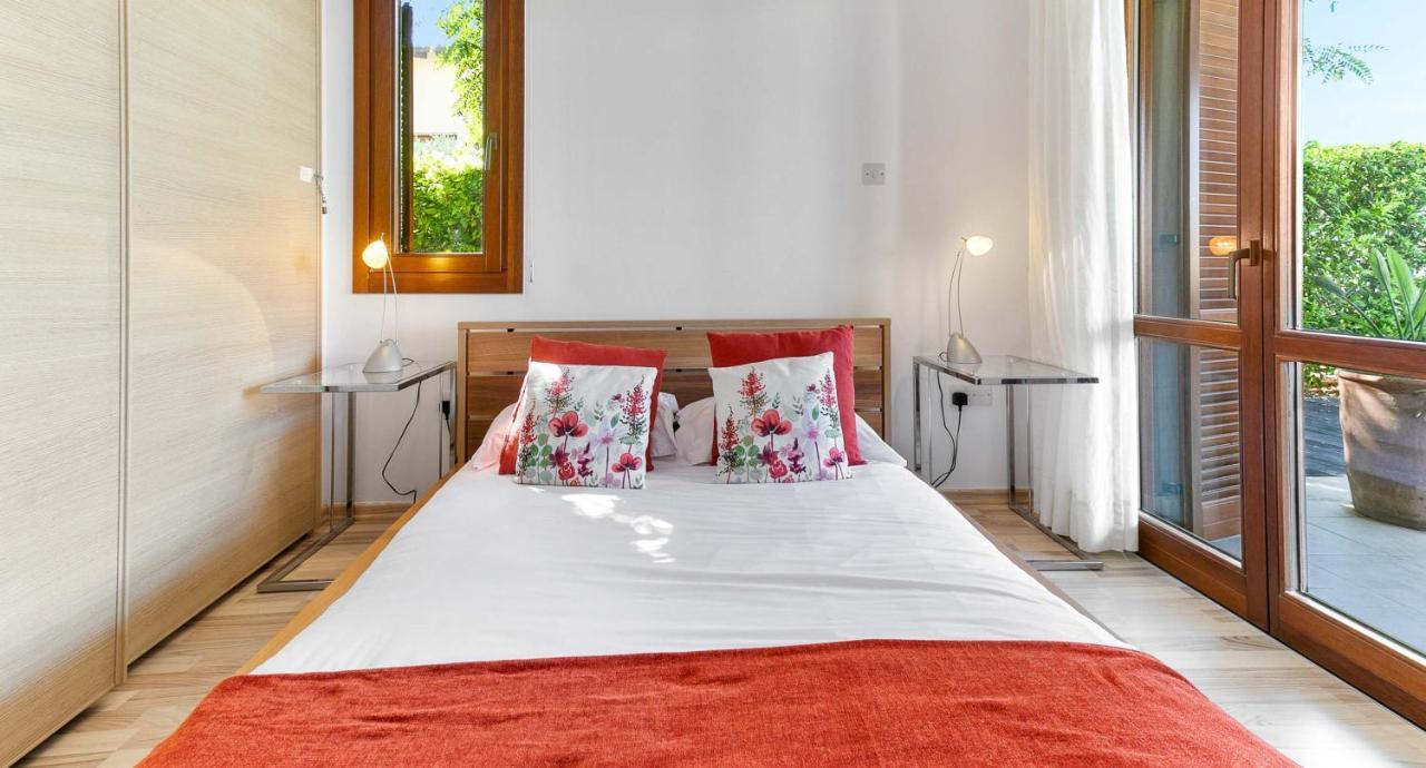 Apartment Ground Floor Anthos With Beautiful Sea Views On Aphrodite Hills