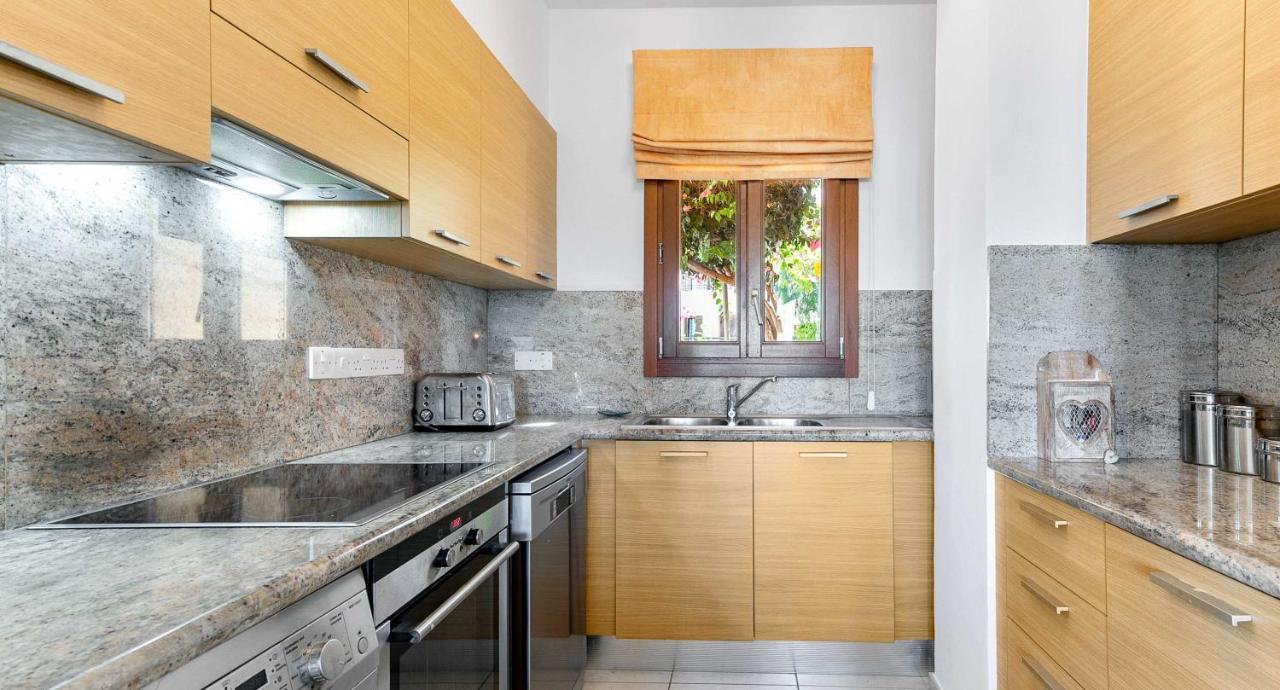Apartment Ground Floor Anthos With Beautiful Sea Views On Aphrodite Hills Kouklia
