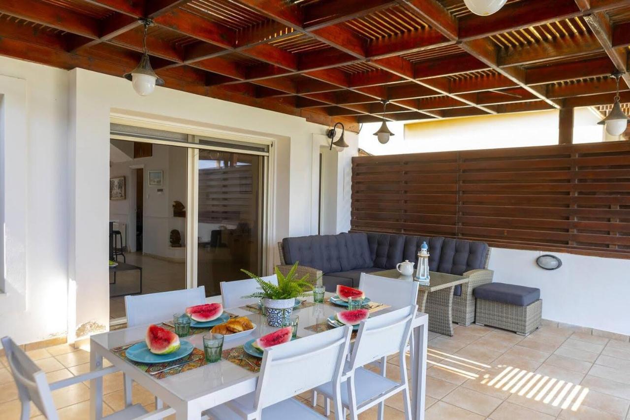 Villa Beachfront Carpe Diem Kiti