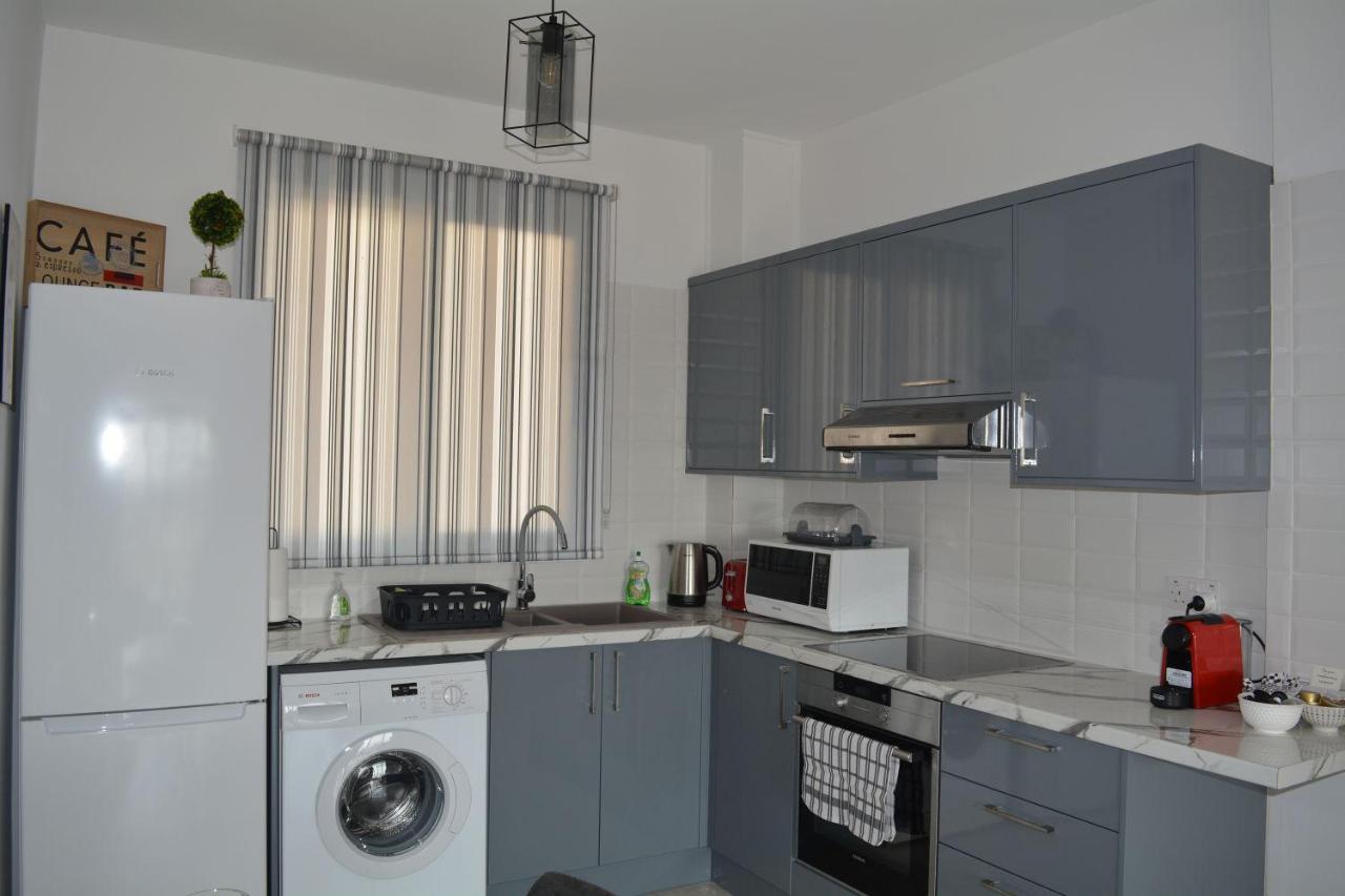 Eden Heights - Chlorakas Paphos - Sea View Luxury 2 Bed By Yiota