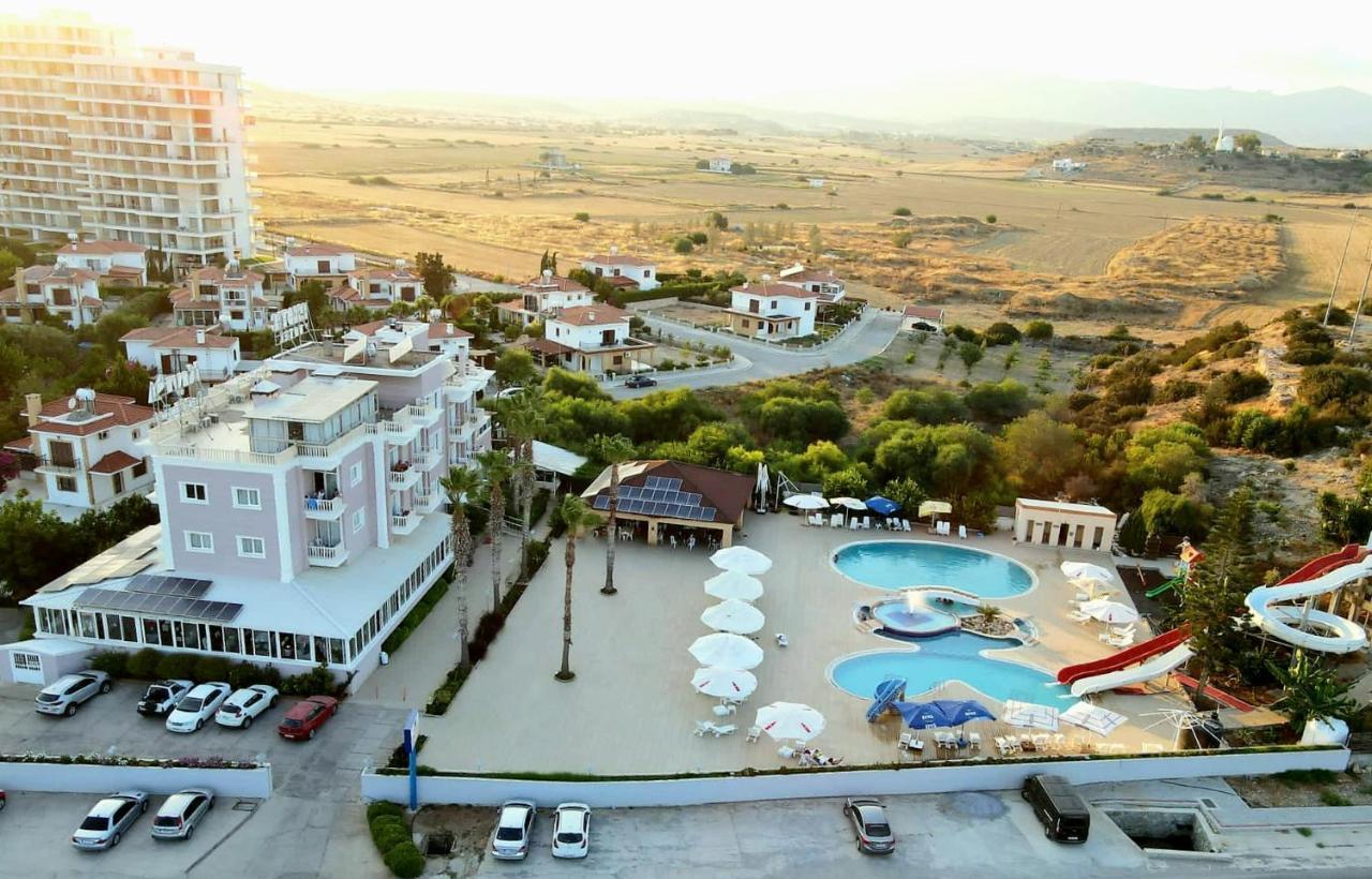 Hotel Exotic &