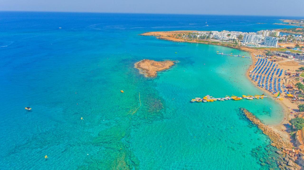 Vrissiana Boutique Protaras