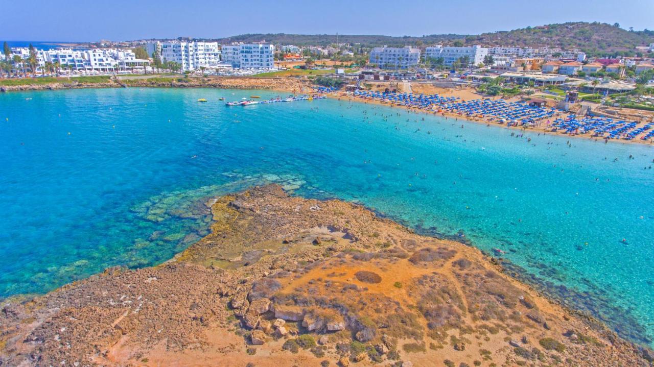Vrissiana Boutique 4*