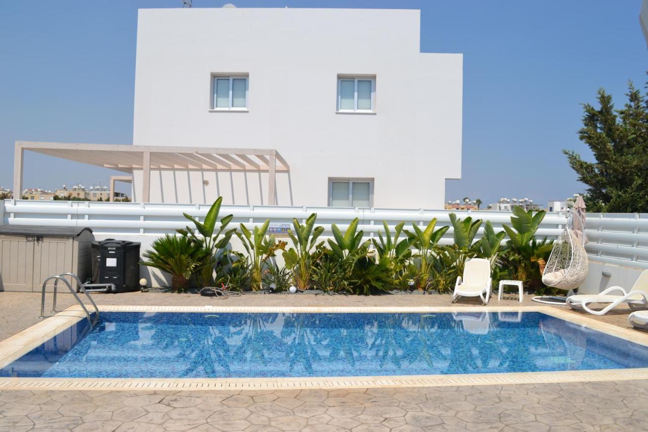 Kolibri- Mythical Sands Villa