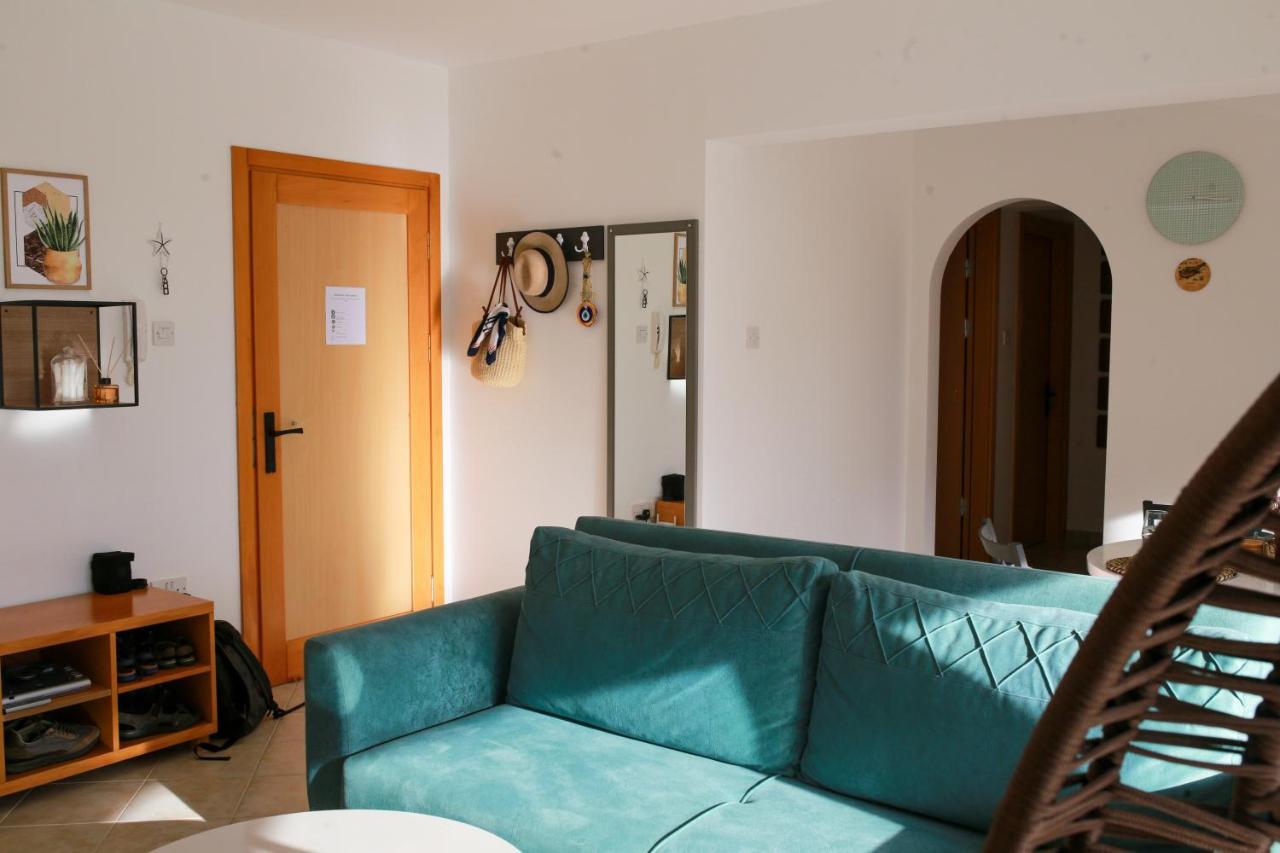 Apartment Fantastic 4 Cyprus First Line Beachfront Boghaz
