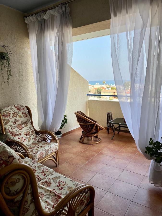 Carisa Larnaca