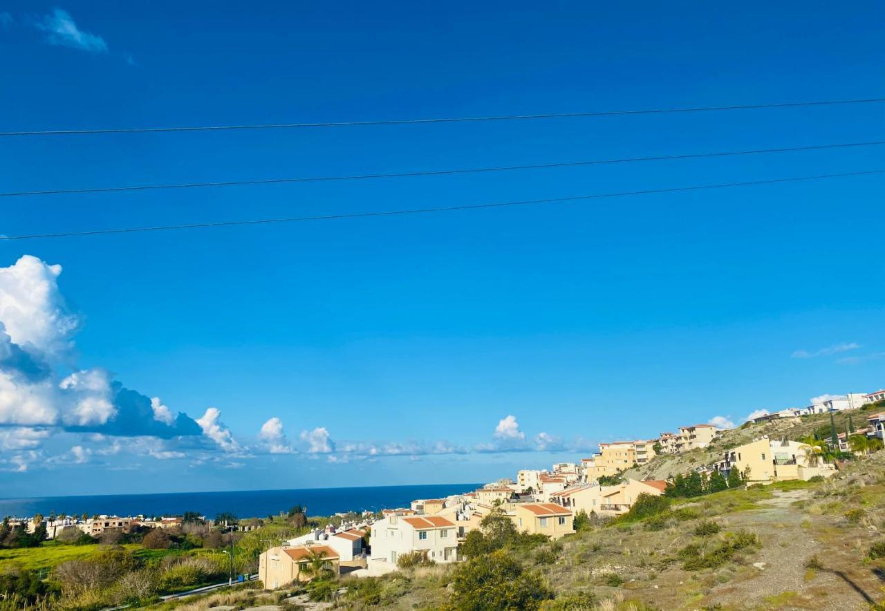 Acropolis 8
