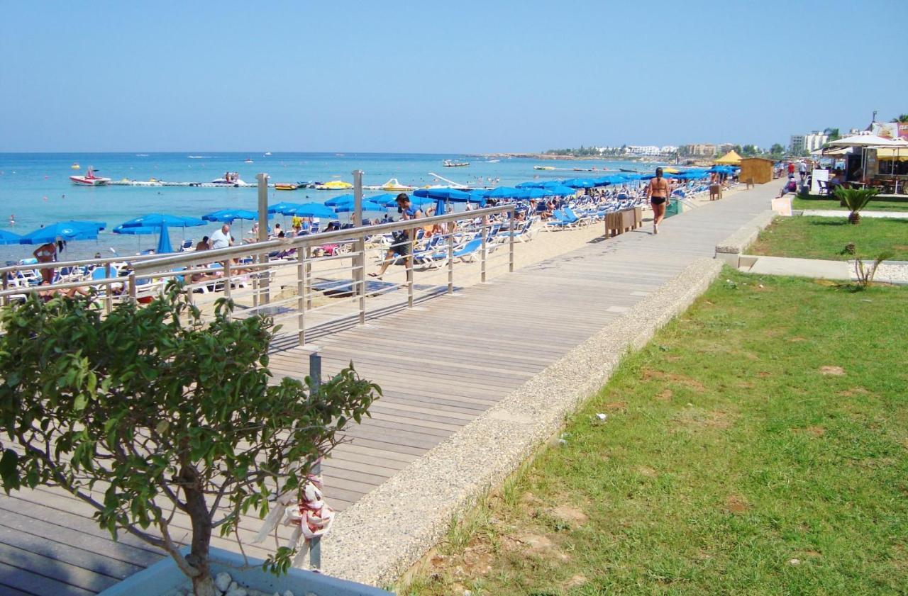 Vrissiana Boutique Protaras