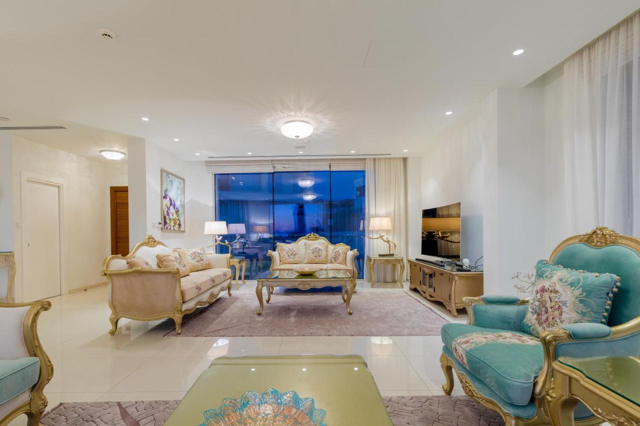 Villa Palace Of Mediterranean Beachfront *