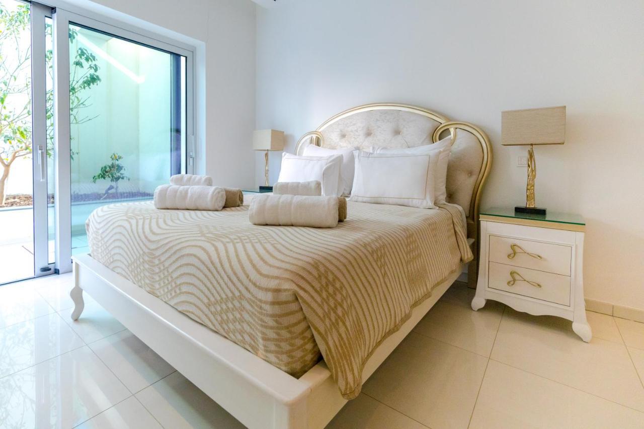 Villa Palace Of Mediterranean Beachfront Ayia Napa