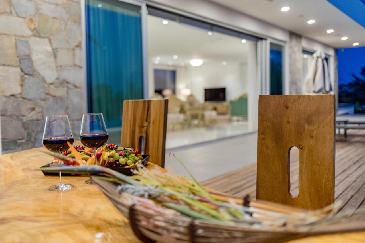 Villa Palace Of Mediterranean Beachfront
