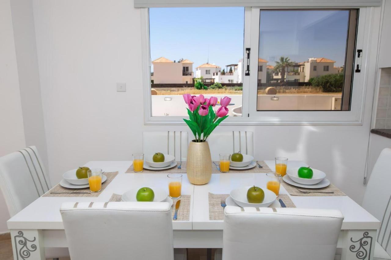 Suncity Boutique Beachfront Villa Agia Napa