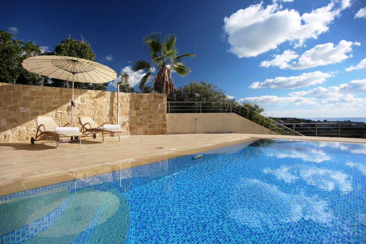Seafront 5 Bedroom Paradise In Sea Caves Villa *