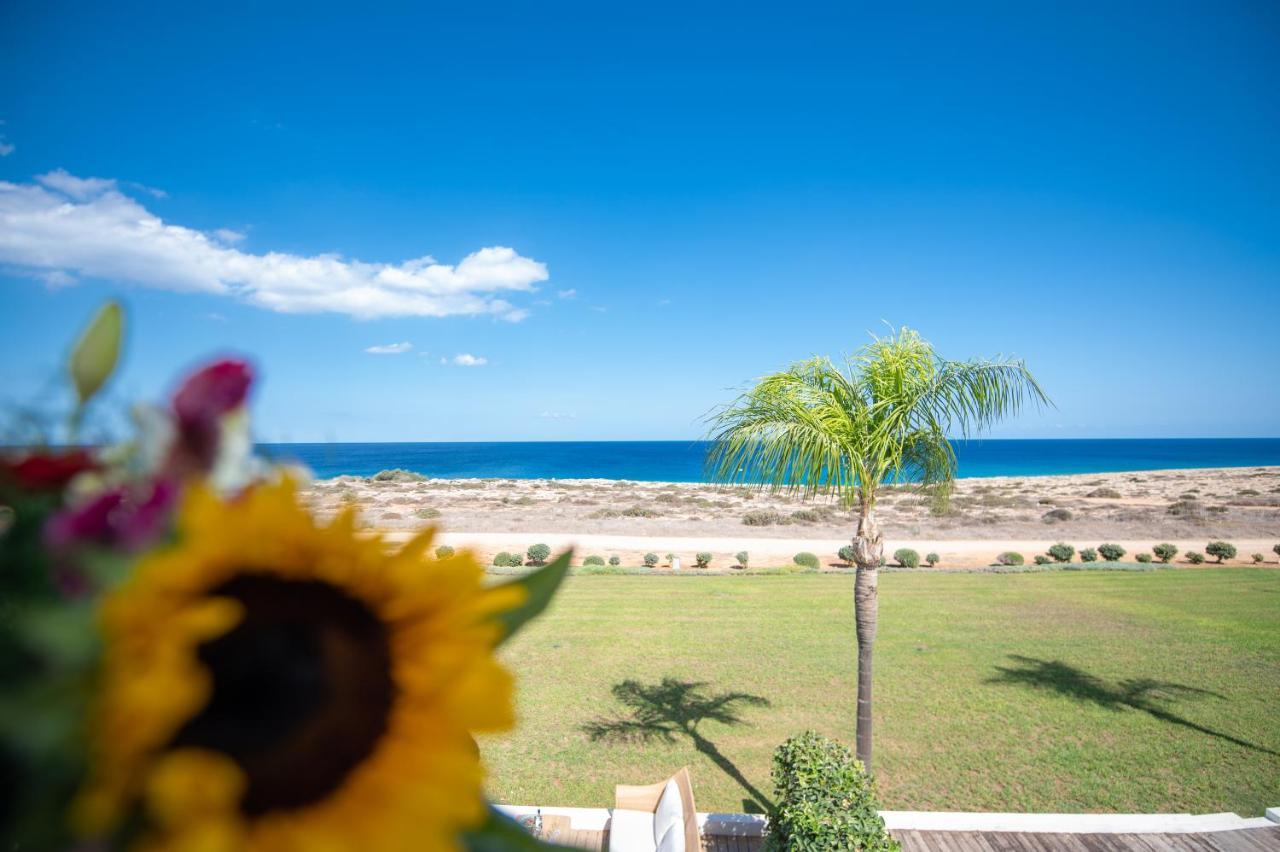 Villa Jasmine Sea Front