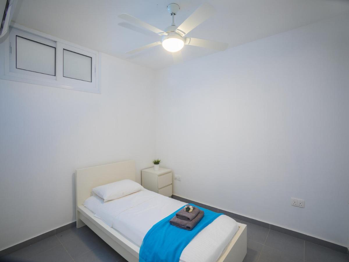 Seafront Sirina Pearl Villa