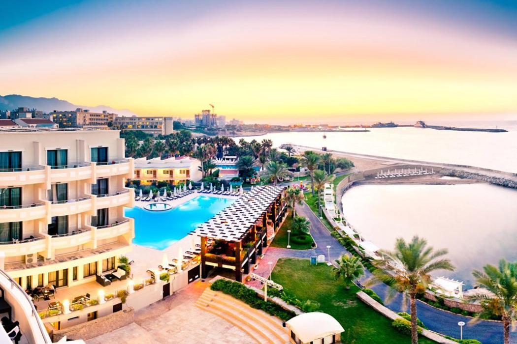 Vuni Palace Premium & & Casino Beachfront Location ! Kyrenia (Northern Cyprus)