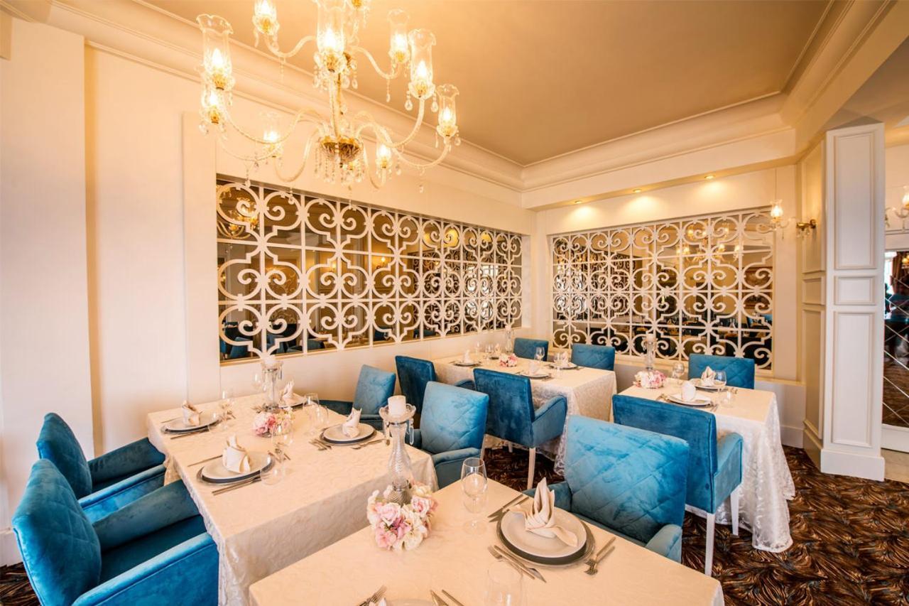 Vuni Palace Premium & & Casino Beachfront Location ! Kyrenia (Northern Cyprus)