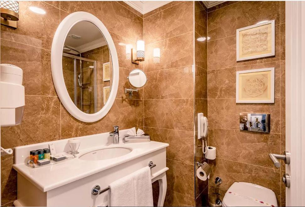 Vuni Palace Premium & & Casino Beachfront Location ! 5* Kyrenia (Northern Cyprus)
