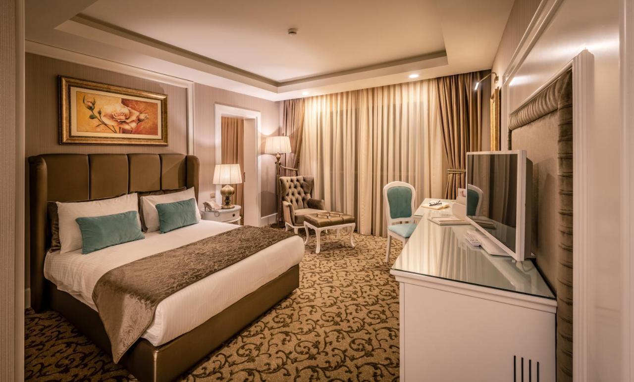 Vuni Palace Premium & & Casino Beachfront Location ! Kyrenia (Northern Cyprus)