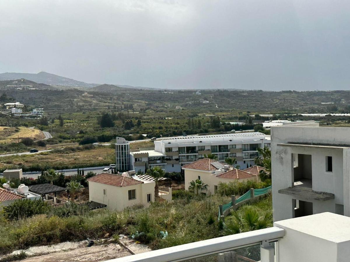 Villa Sunny Breeze In A Prime Spot Near Everything