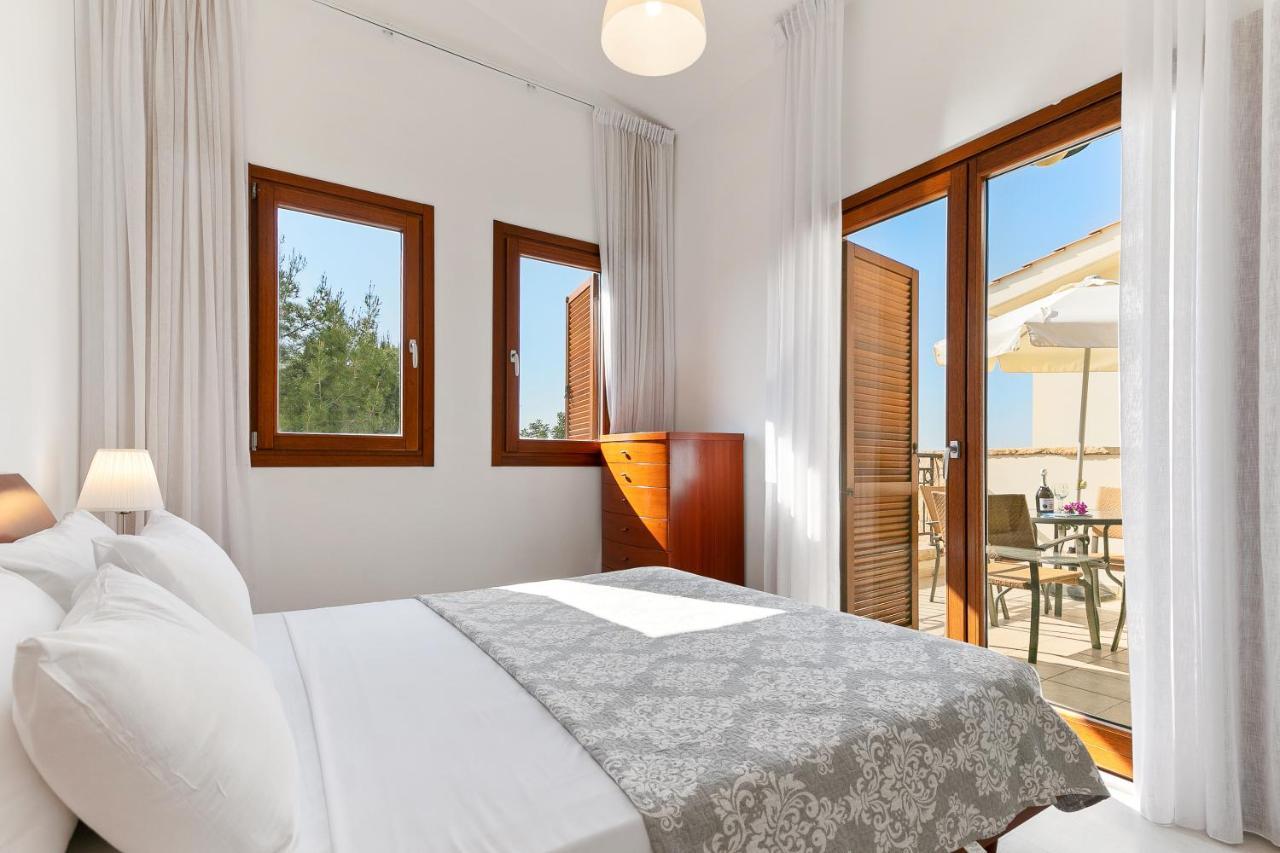 2 Bedroom Proteus With Private Pool, Aphrodite Hills * Kouklia