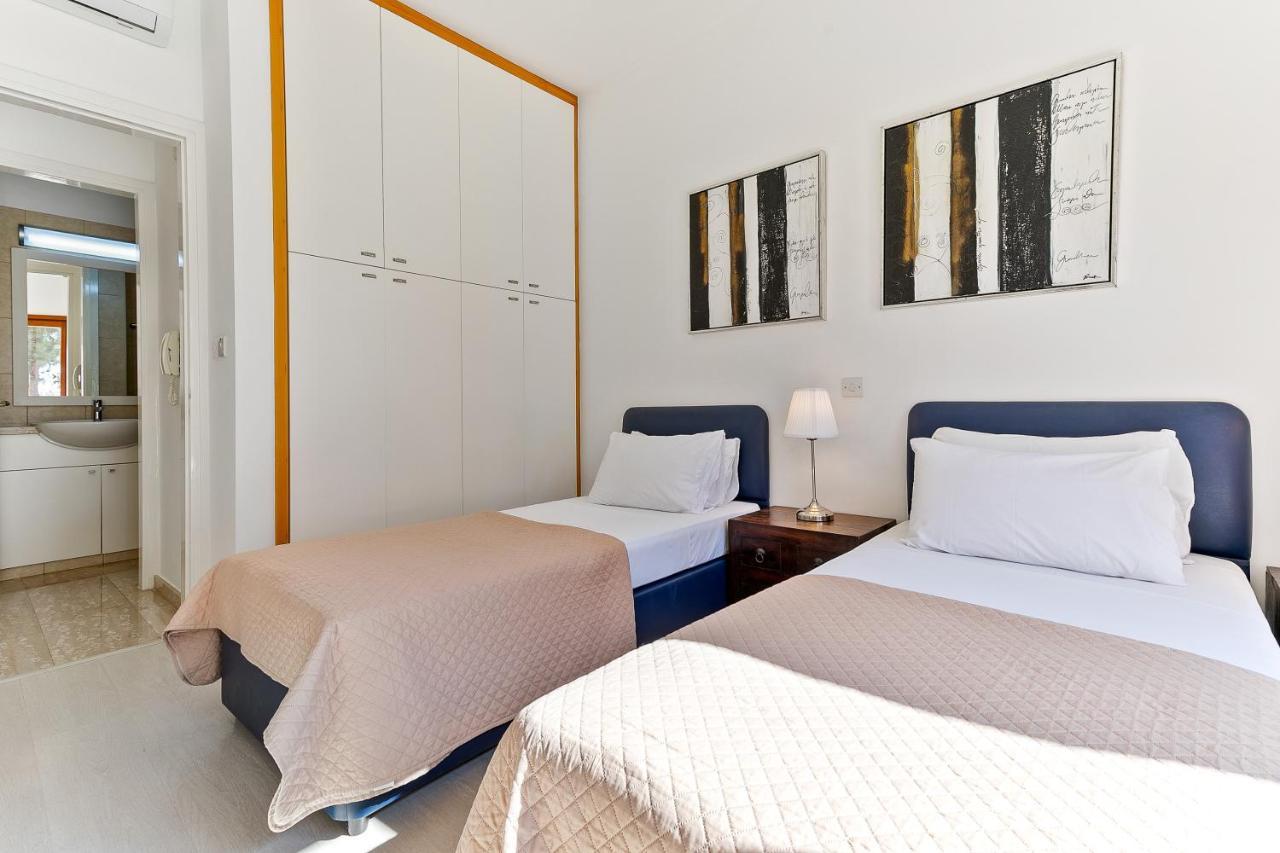 2 Bedroom Proteus With Private Pool, Aphrodite Hills Villa *