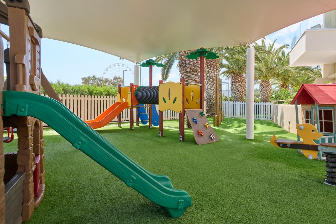 Sunrise Oasis & Waterpark Hotel 4*