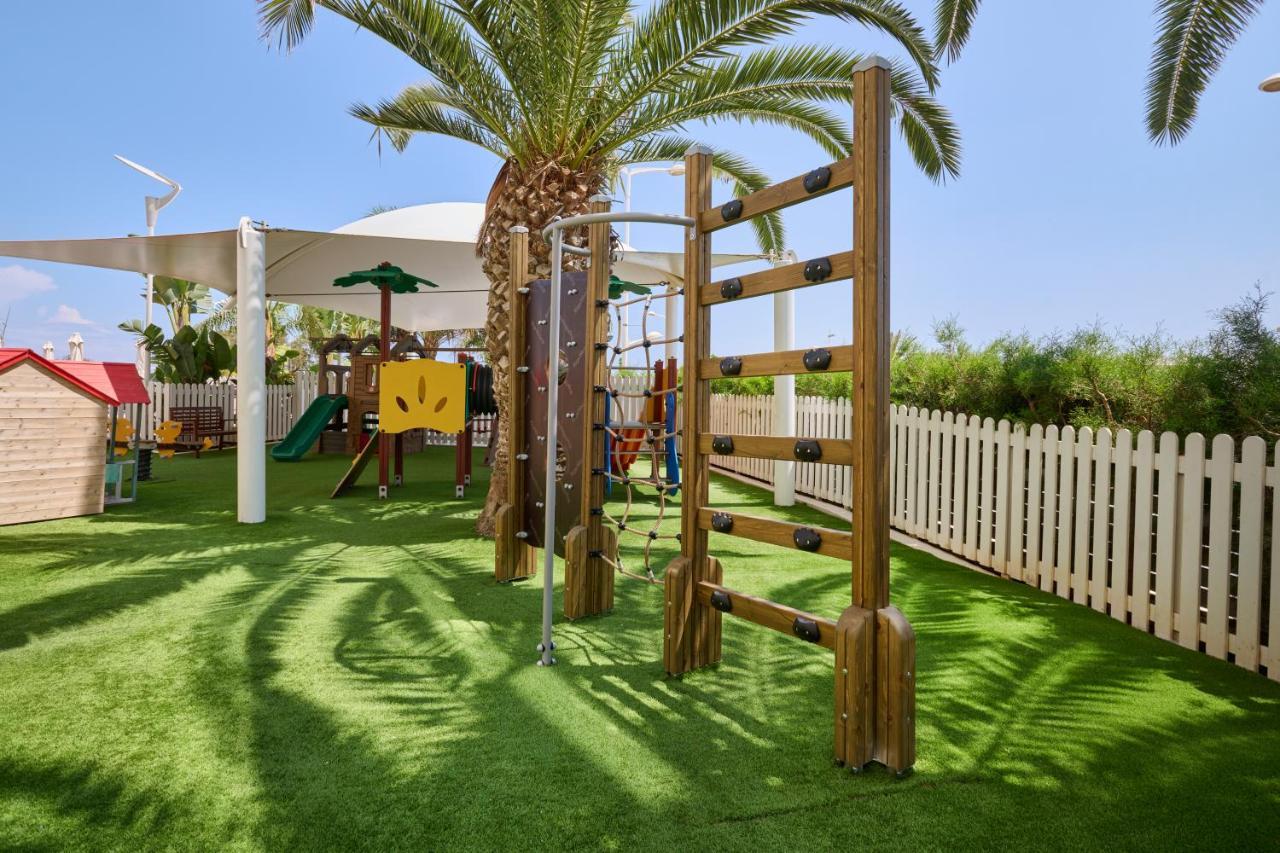 Sunrise Oasis & Waterpark 4* Protaras