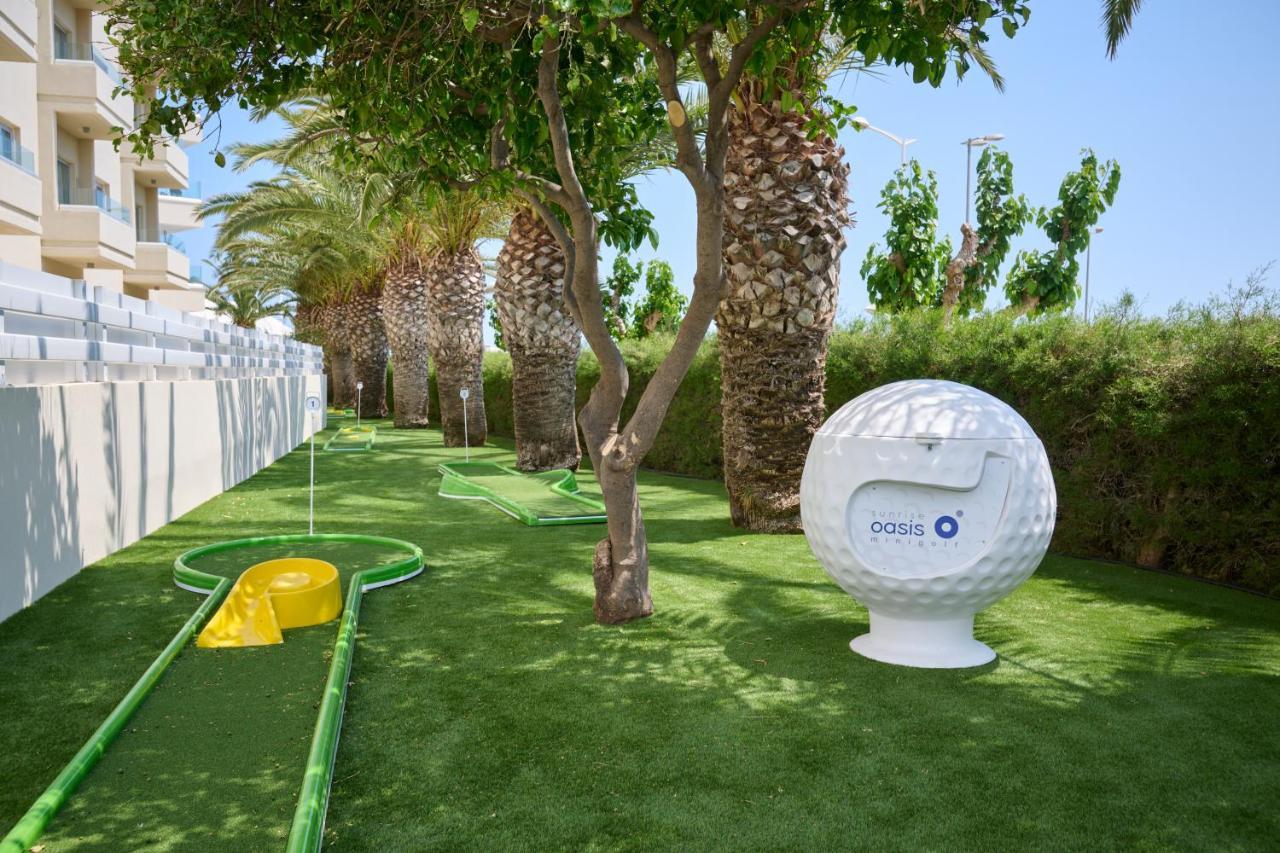 Sunrise Oasis & Waterpark Hotel 4*