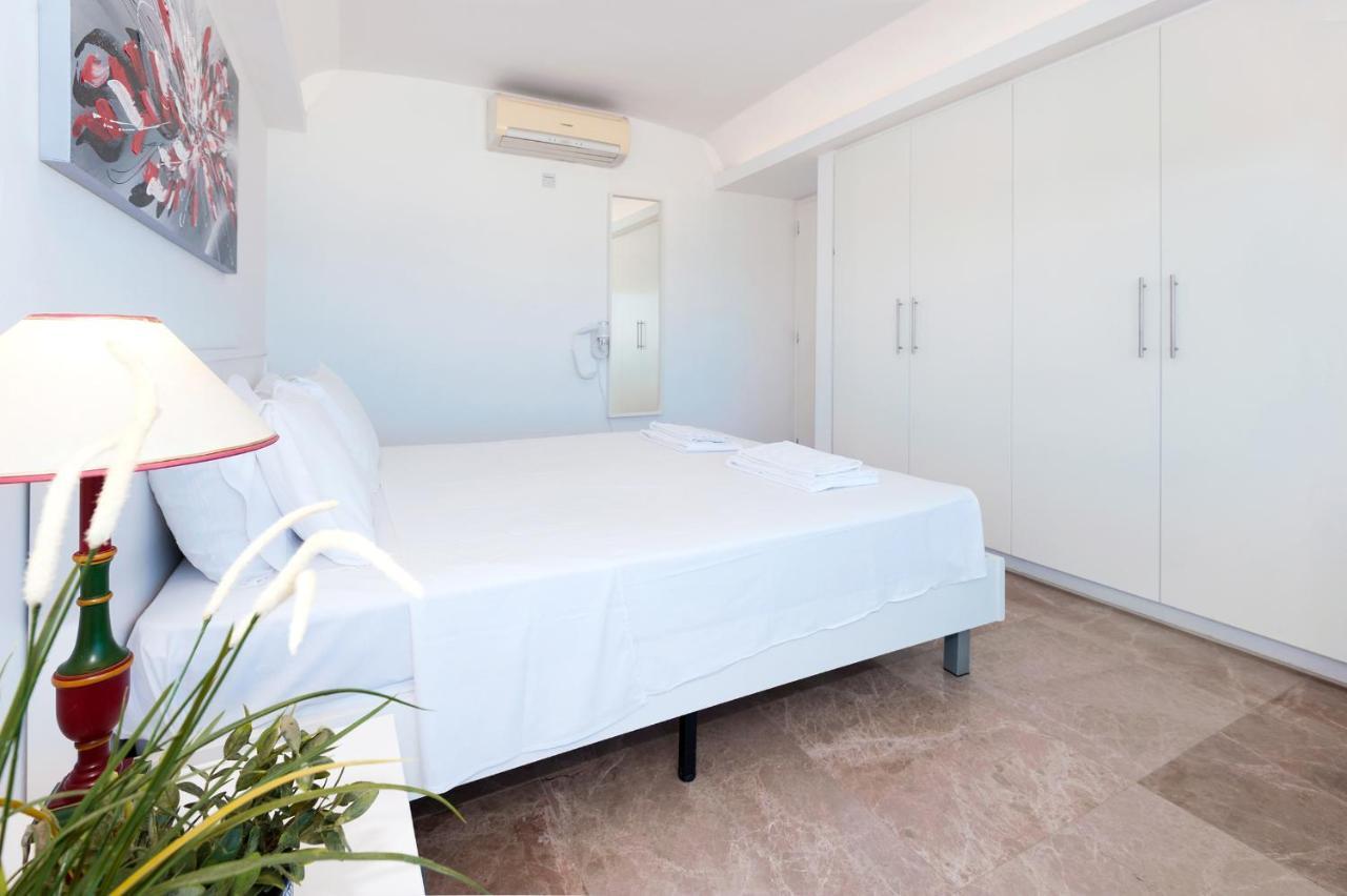 Marina - Beachfront Apartment *
