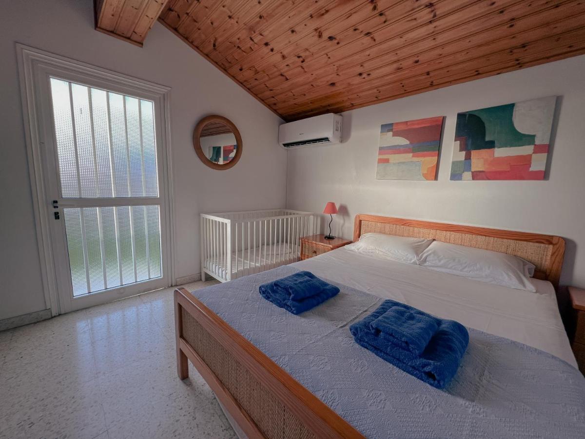 Vakantiehuis Leo Boutique Beachfront