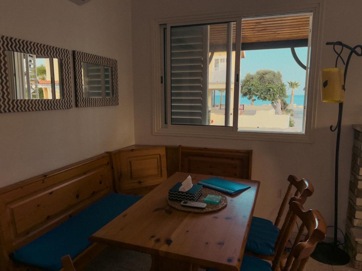 Vakantiehuis Leo Boutique Beachfront *