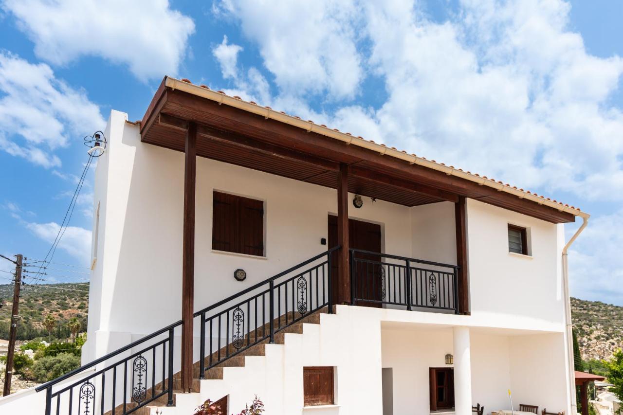 Steni Traditional Paphos