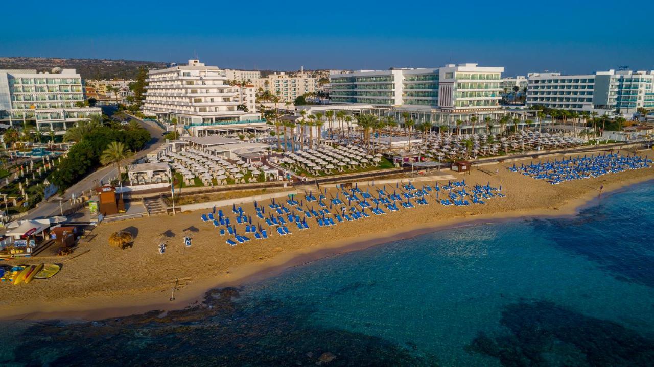 Constantinos The Great