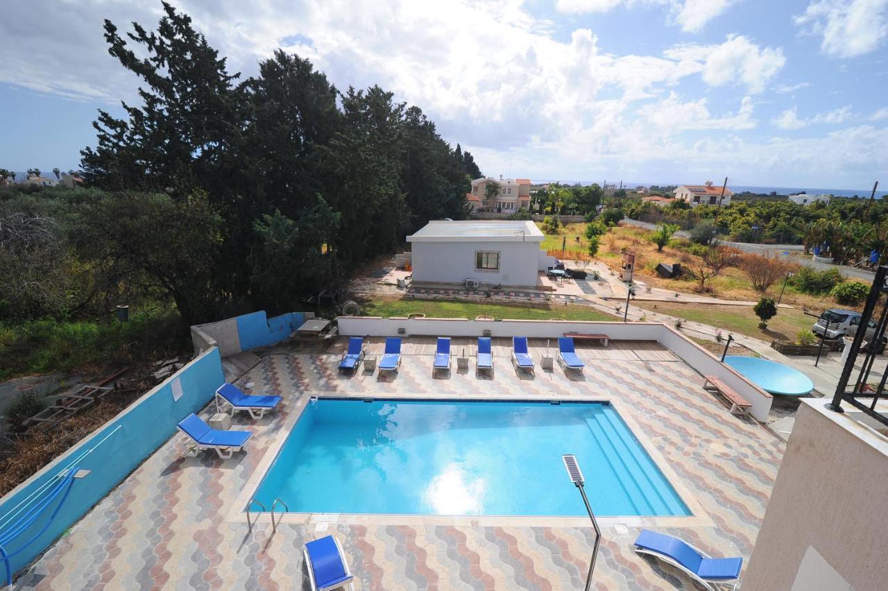 Bella Rosa Cyprus Bed & Breakfast Coral Bay