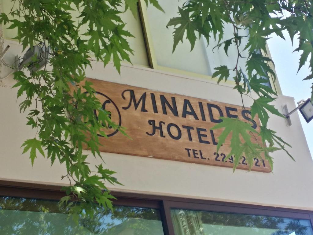 Minaides