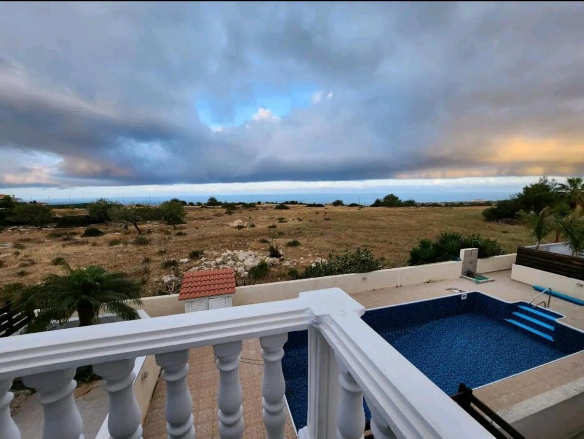 Amavi Villa *