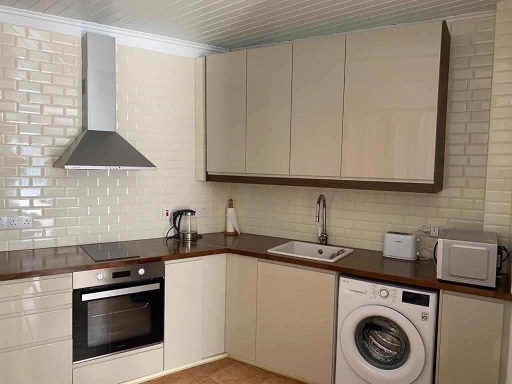 Spitaki Holiday home Polis