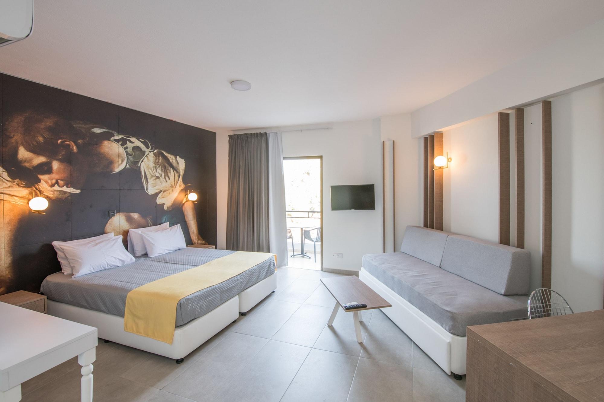 Narcissos Waterpark Aparthotel